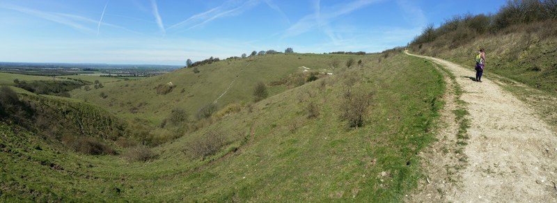 Tring to Ivinghoe Beacon