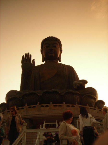 Sunset at the Tian Tian Buddha