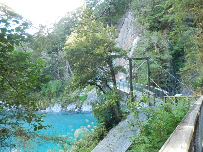 le pont des "blue pools"