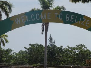 Welcome to Belize (2)