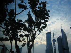 Pearl Tower, a first glimpse of Shanghai