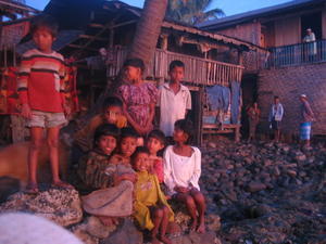 children, fishing village, Sittwe 