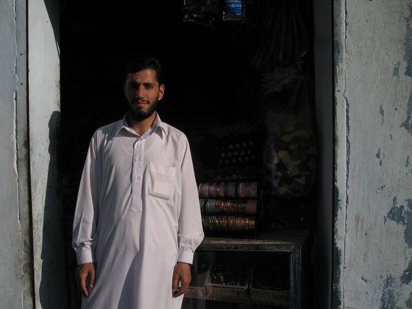 shopkeeper, Madyan
