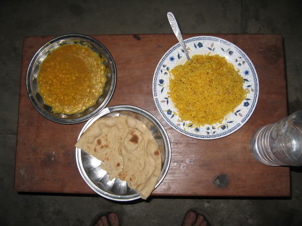 rice & dhal, a Pakistani mantra