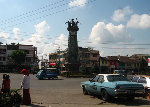 Independence Monument, Berastagi