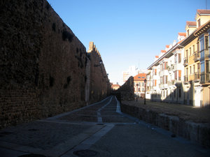 More City Walls, León