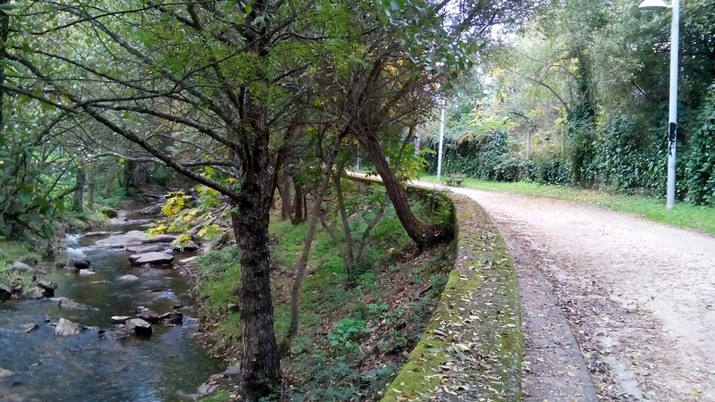 Rio Barbaña Walking Trail