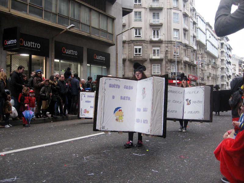 Books at Ourense City Carnival Parade