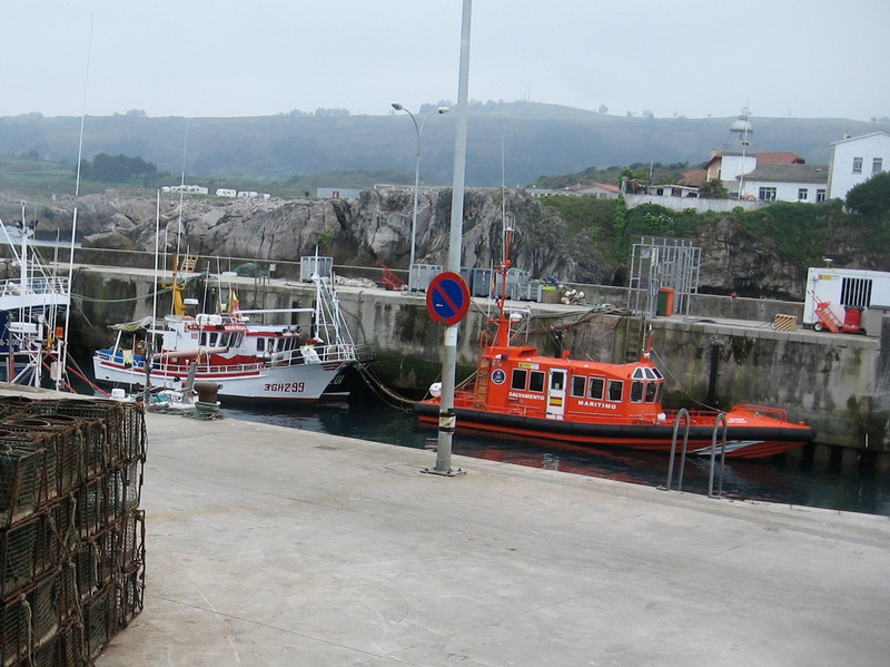 Llanes Marina, with Traps on the Left
