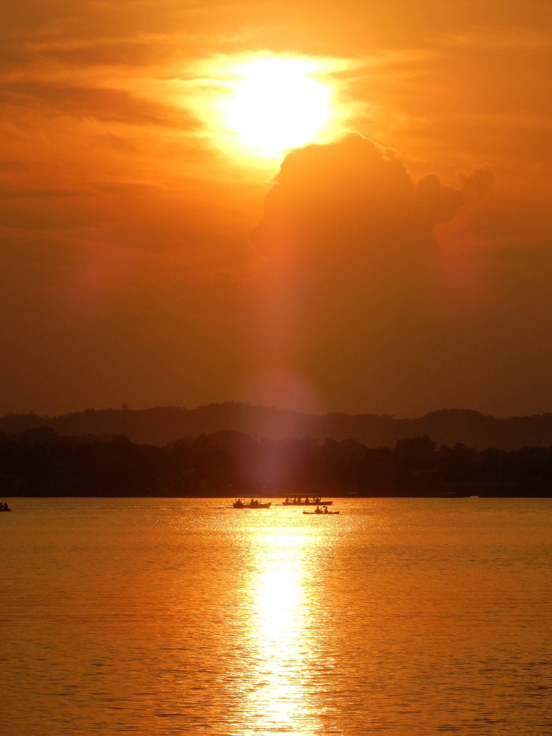 Sonnenuntergang auf dem Peten Itza See | Photo