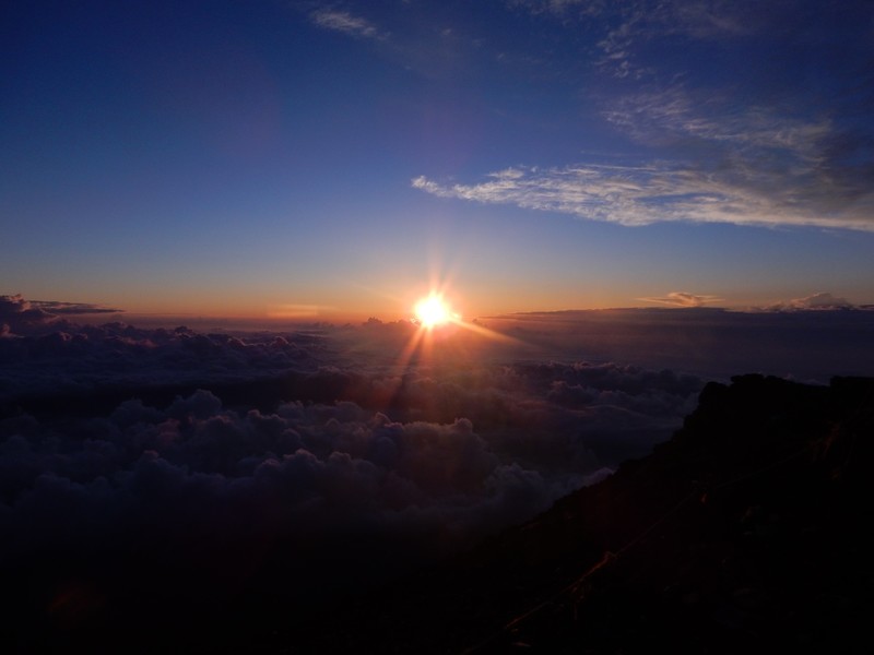 Sonnenaufgang vom Mt. Fuji