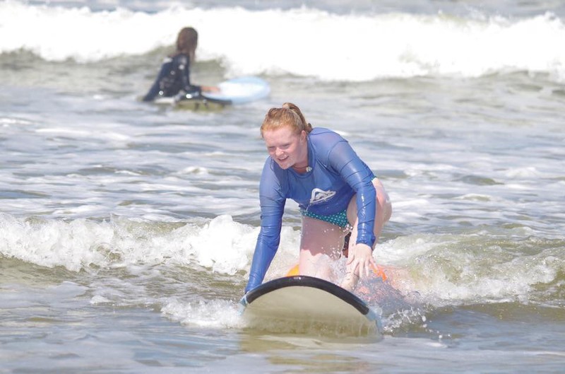 Surfing 