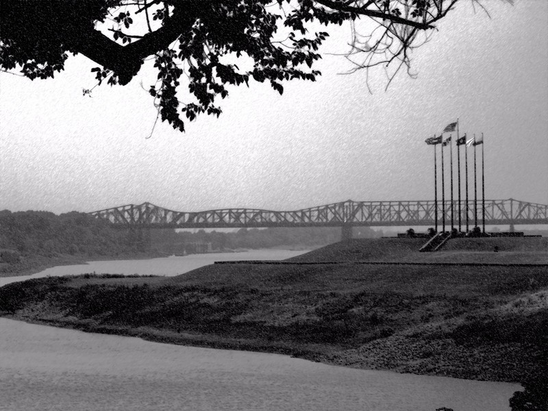 BW Memphis Bridge