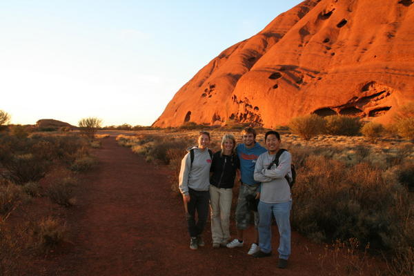 Uluru 10km hike