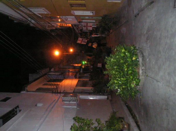 the cute little alley of hostels and hippies
