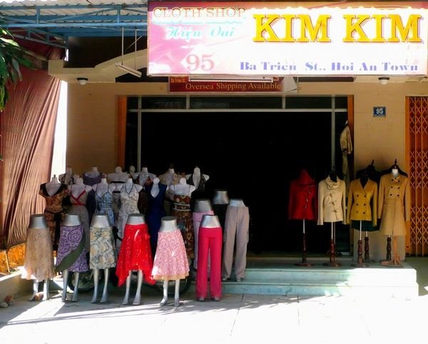 See everything is named Kim Kim or Kym