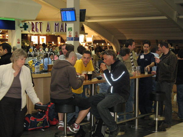 Luton Airport -Pic 2