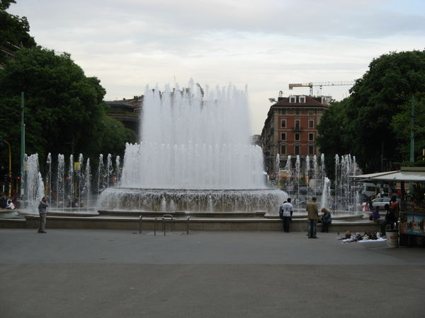 Milan - Fountain