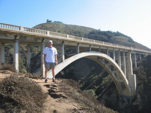 Rock Creek Bridge along Highway 1 south of Big Sur, California