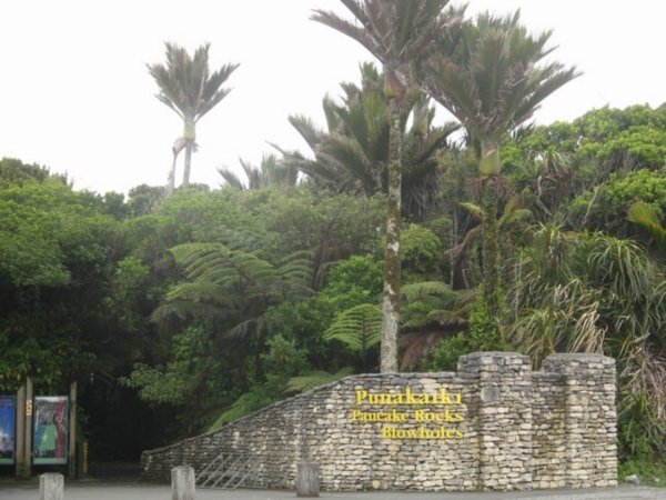 Punakaiki  Entrance on the South Island