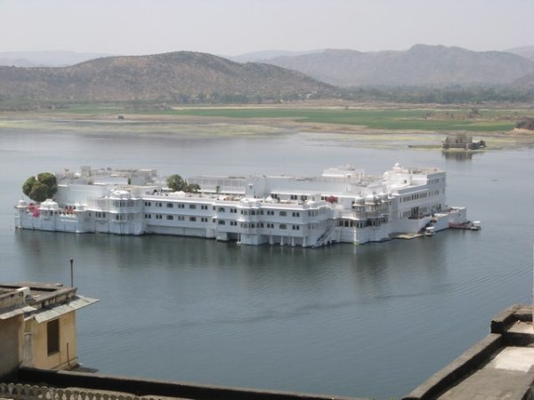 Udaipur - Palace in Bond Movie Octopussy.