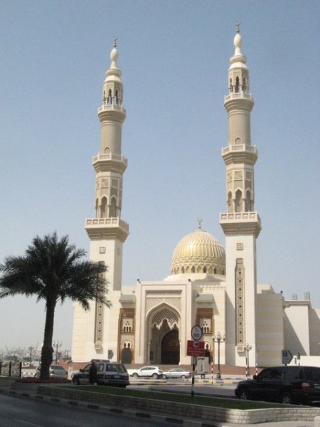 Mosque Near my Hotel