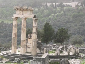 Delphi - Temple of Athena