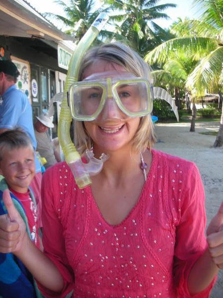 Mel once again looking rather good in her snorkelling gear! 