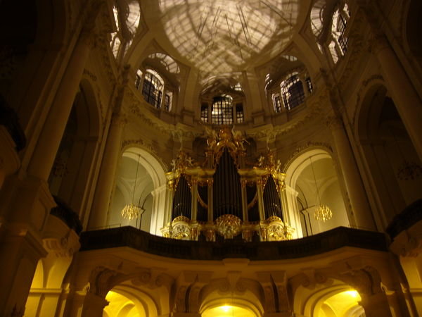 Hofkirche Organ