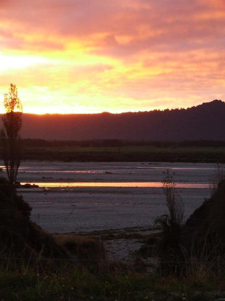 The sun sets on our penultimate day in NZ!