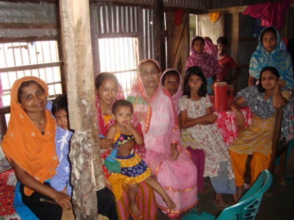 The local family of women
