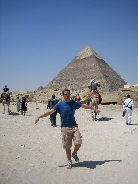 Piramide de Kefren afuera de Cairo