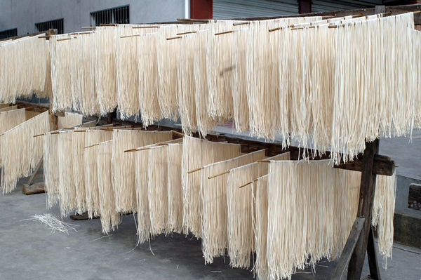Noodles drying