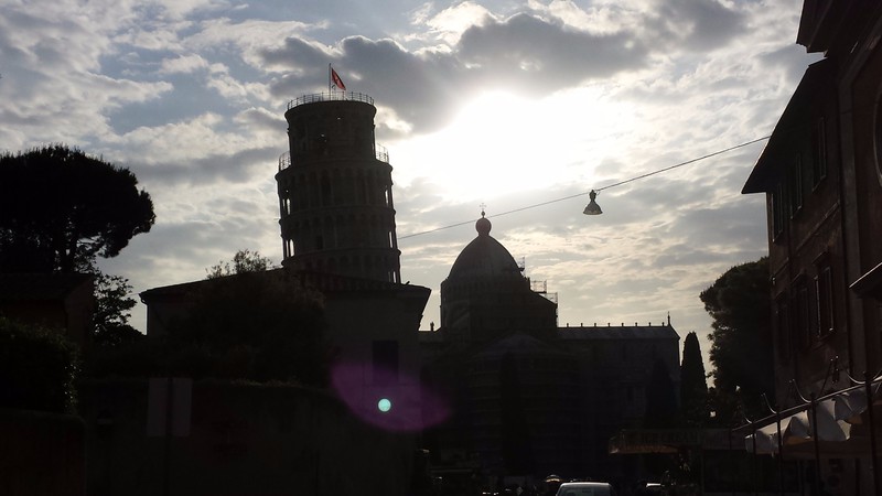 Silhouette of Pisa's main sights