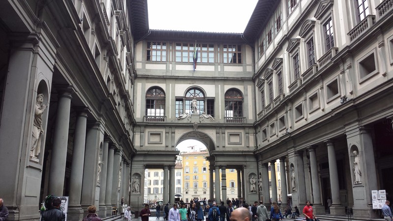 The colonnade of the Uffizi