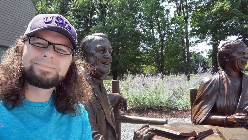 Hanging with a happy pair of FDR and Eleanor