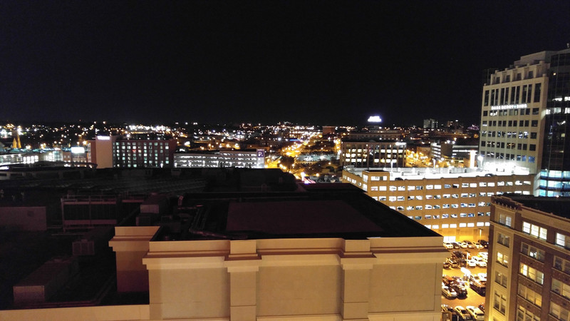 view over Memphis from the roof of the Peabody