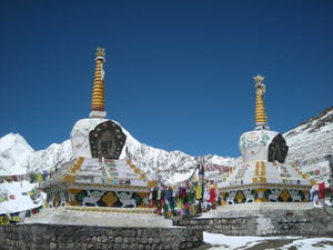 Stupas at the entrance to the Spiti valley