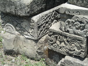 Ruined carvings at Kangra Fort