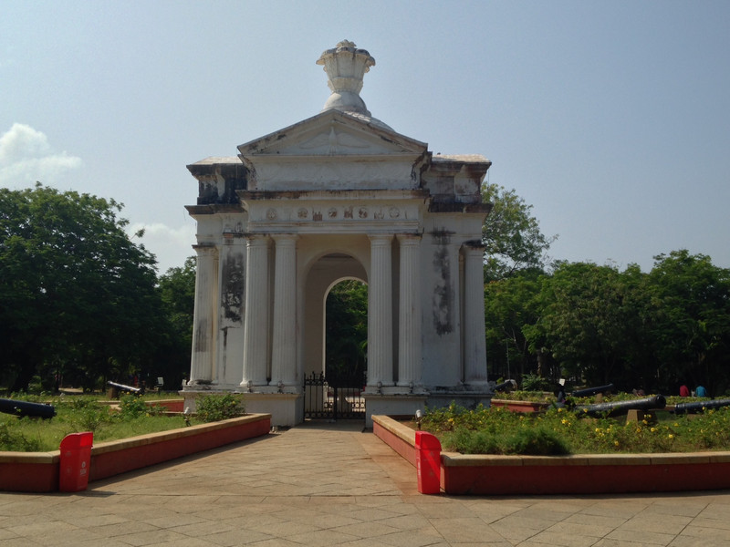 Greco Roman arch in Bharathi Park