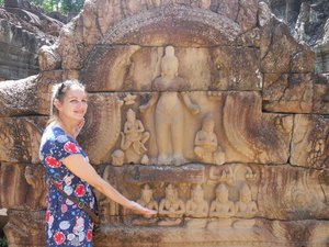 Presenting the stone carvings