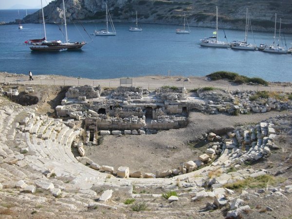 Knidos - the amphitheatre overlooking our anchorage