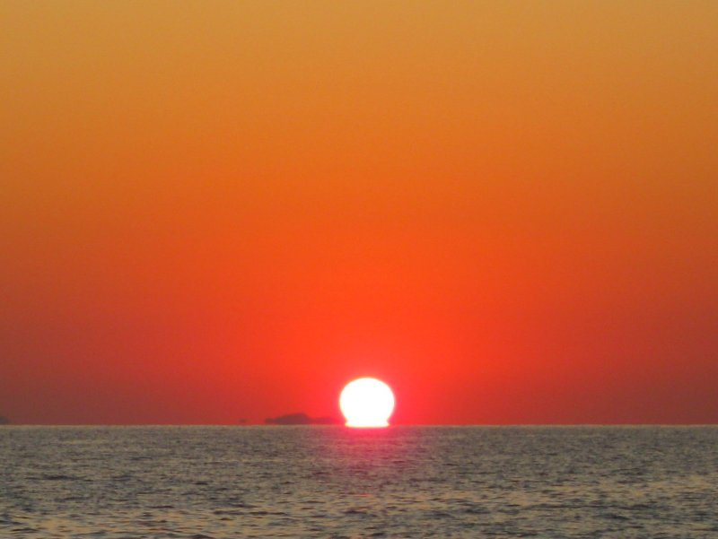 0630 sunrise as we sail due east