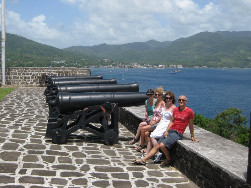 Sue and Patricia come to stay - cabrits - with the canons