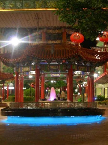 The fountain in Chinatown