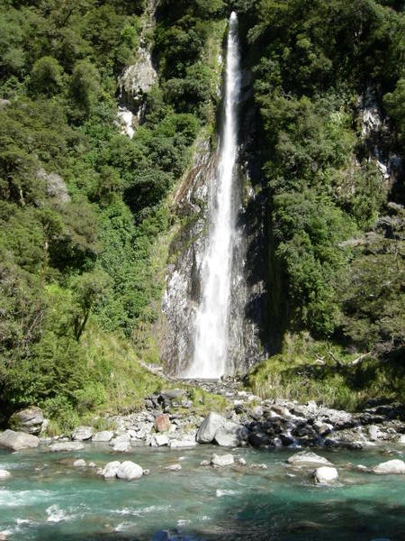 Falls on road to Wanaka