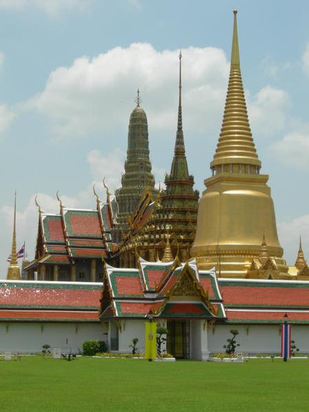 The Upper terrace, Wat Phra Kaeo