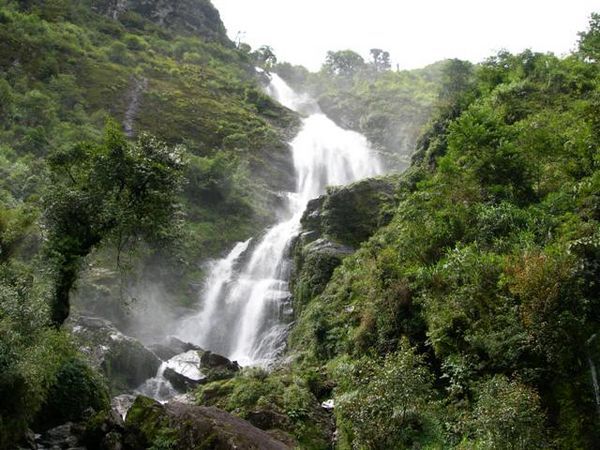 Sapa Waterfalls 3