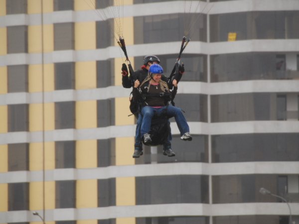 Meagan Paragliding