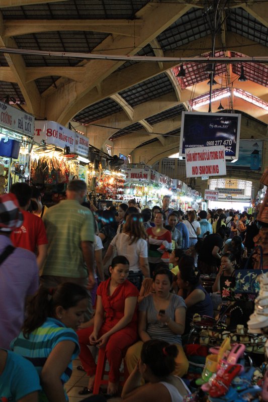 Ben Tranh Market